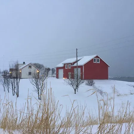Aakran Farm Bøstad