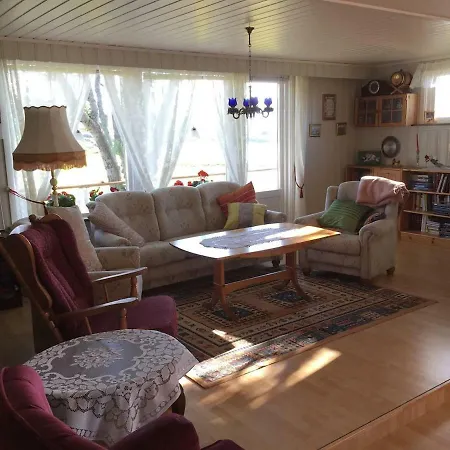 Aakran Farm Nyaraló Bøstad